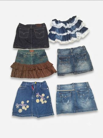 Y2K & Cyber Grunge Denim Mini Skirt Bundle | Styles en dentelle superposée, volants et graphiques (VM-202)