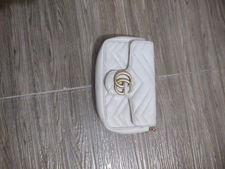 Custom handpick White gucci Bag 1piece