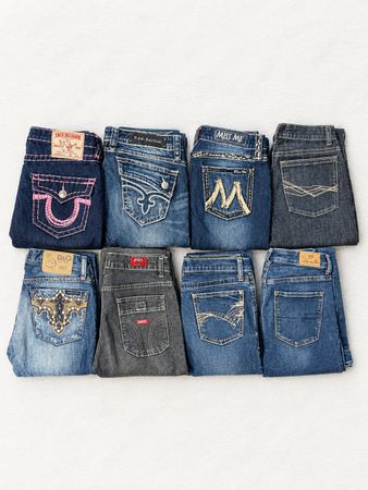 Mix branded bootcut jeans