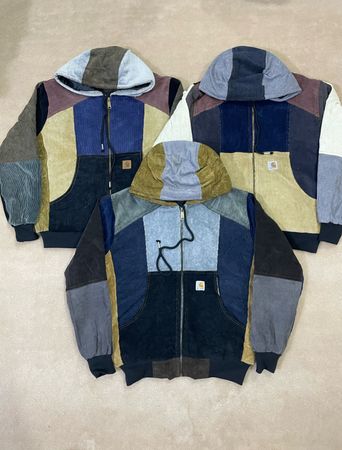 Upcycled Carhartt corduroy hooded jacket 🐒