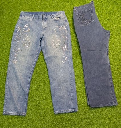 8153 - Jean flare non marqué