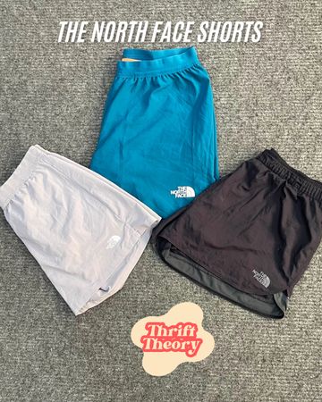 The North Face Shorts - (20/08)