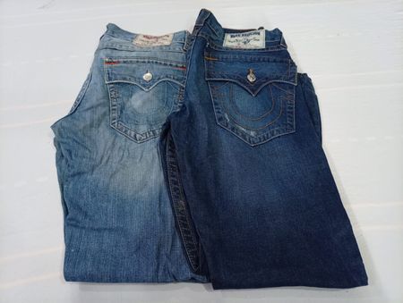 CR10777 Vintage True Religion Men’s Jeans