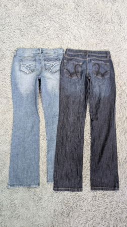 ***Y2K Embroidered Bell Bottom Jeans – Retro Style