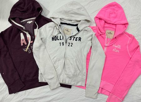 4 Brand Sweatshirts Hoodies B# 569