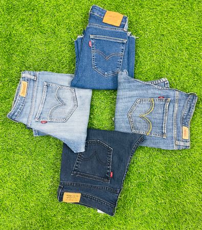 Custom handpick Levis bootcut jeans + Diesel