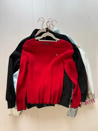 Women’s vintage mix jumpers