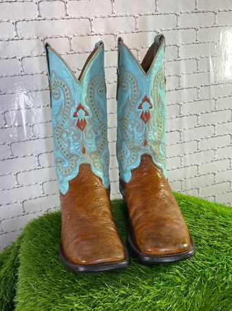 Op vintage Designer Cowboy Boots