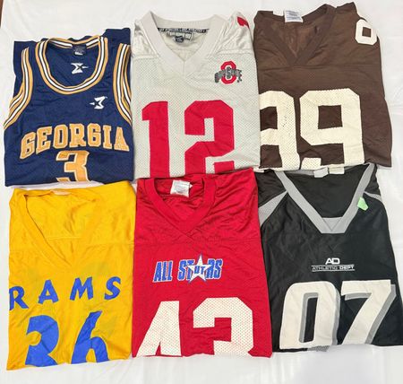 Unbranded jersey