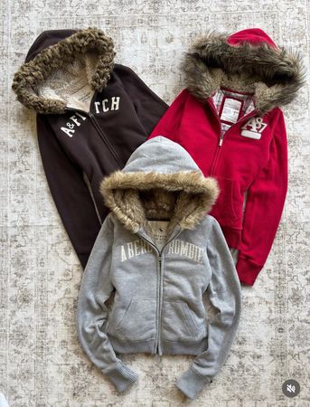 Holister Abercrombie & Fitch Arepostale Mix hoodies