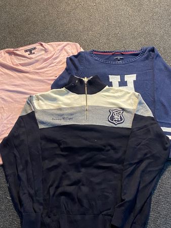 Pulls Tommy Hilfiger série-1947