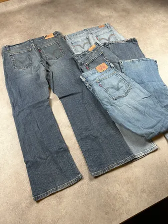 Levis Bootcut Jeans Women