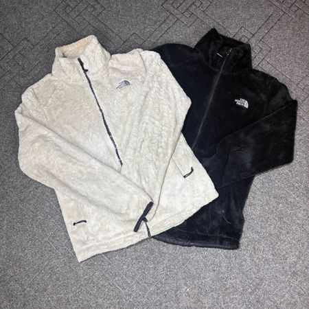 The North Face Fleece Jackets (CV:251)