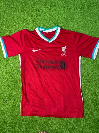 Fußball T-Shirt oder Sporttrikot