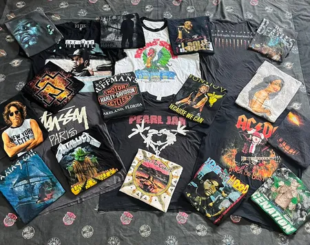 T-SHIRT STAMPATA