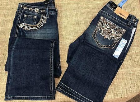 Y2K Premium Look Jeans | Embroidery & Embellished Details