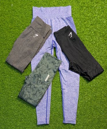 6957 - Gymshark Leggings