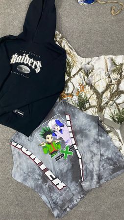 Authentische Mix-Marken-Hoodies