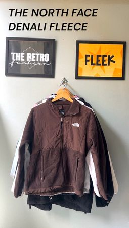 #859 THE NORTH FACE DENALI FLEECE