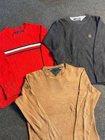 Tommy Hilfiger sweaters serial-1927