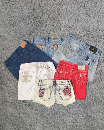 ***Miss Me True Religion Rock Revival Shorts