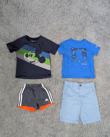 ***Ensemble de vêtements pour enfants de marques mixtes – Jeans, Shorts et T-shirts.