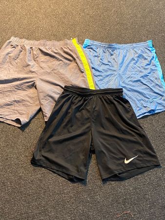 Nike shorts serial-1979
