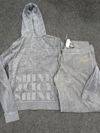 SD571 - Juicy Couture Ensemble Femmes - 34 Pièces