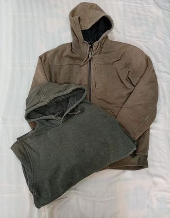 CR12200 Vintage Carhartt Hoodies