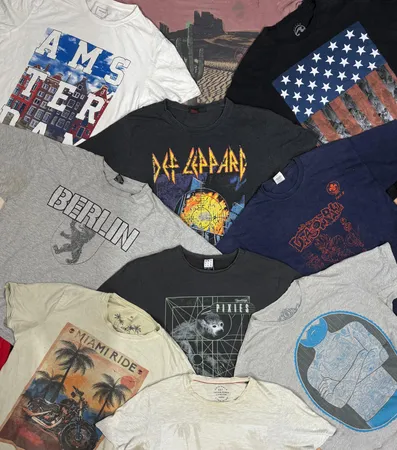 T-Shirt Grafiche Miste
