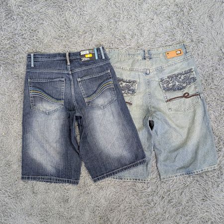 ***Baggy Hip Hop Shorts – Retro Urban Style Collection