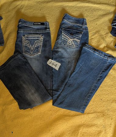 Y2K beautiful boot cut jeans 104