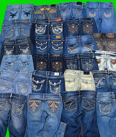 LEDIES FLARED JEANS