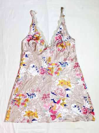 Bedrucktes Slipkleid