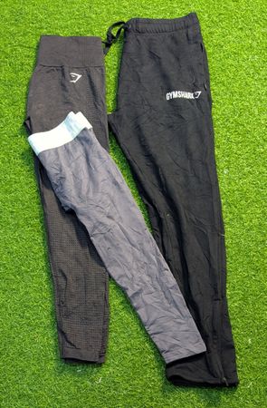 6903 - Gymshark Leggings and sweatpants