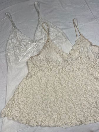 White cami tops (TP-0036)