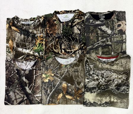 T-shirts Real tree