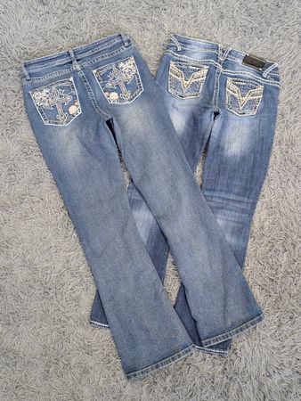 ***Y2K Embellished & Embroidered Flare Jeans – Retro Denim Mix
