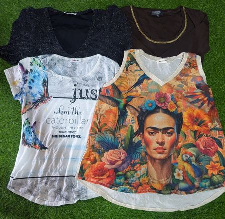 Y2K women's fashion Pakistan
