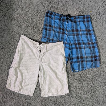 **O’Neill Mixed Surfwear Shorts – Branded Board & Swim Shorts