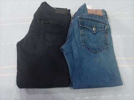 CR10628 Vintage True Religion Men’s Jeans