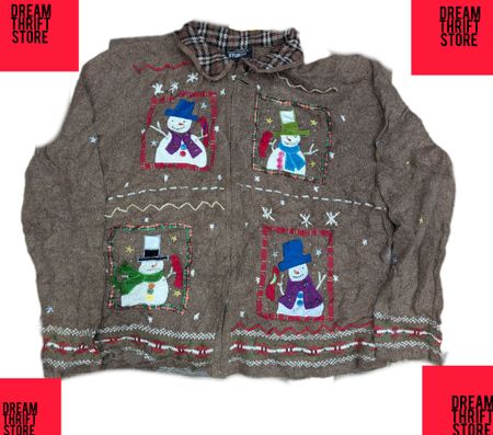 CHRISTMAS KNIT WEAR BOLD STATEMENT