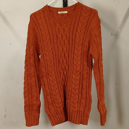 VINTAGE ARAN CABLE & IRISH WOOL SWEATERS - BUNDLE 01