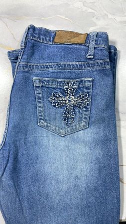 Custom handpick Y2K embroidered jeans