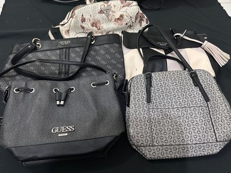 Bolsas de marcas misturadas