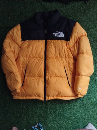 THE NORTH FACE PUFFER JACKETS