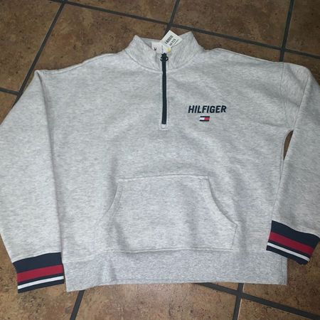 Prêmiûm Tommy Hilfiger Sweaters ✨