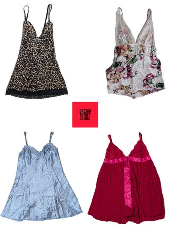 VICTORIA SECRET CAMISOLES