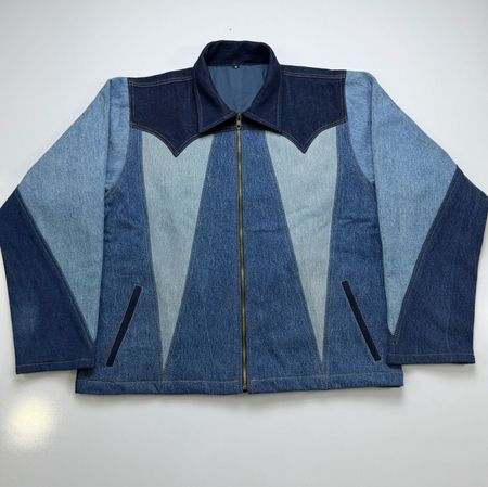 Giacca in denim vecchio Levi's riciclata con zip