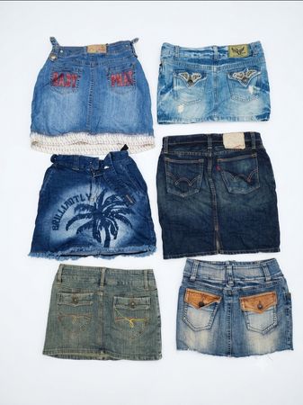 Y2K Glam Studded Low-Rise Denim Skirts – Night Out Fit
(VM-192)